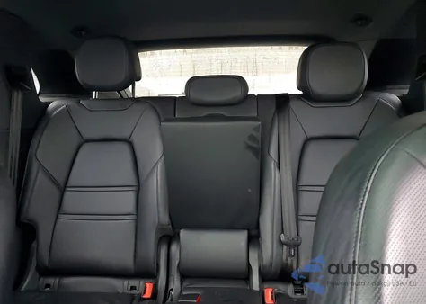 2020 Porsche Cayenne z USA, uszkodzony, nr VIN WP1AA2AY2LDA01633